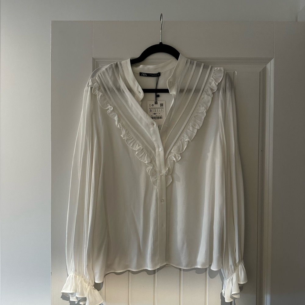 Zara White Ruffle Blouse